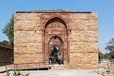 Grabmal des Schams ad-Din Iltutmish (Altamsh; † 1236)  im Qutb Minar Komplex