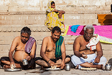 Frühstück am Ganges, Varanasi