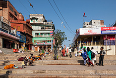 Die Treppe, die zu den Hauptghats führt, Varanasi
