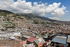 Tolle Ausblicke auf dem Weg zum El Panicillo, Quito, Ecuador
