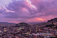 wow, was für ein Farbenspiel, Quito, Ecuador
