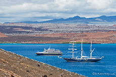 Mary Anne liegt vor Anker, Insel Bartolomé, Galapagos Inseln