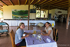 Mittagessen auf einer Farm, Santa Cruz, Galapagos Inseln