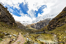 Laguna Pequeña und Nevado Chacraraju (Chakraraju), Huascarán Nationalpark