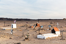 eine alter Friedhof in der Nähe